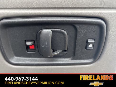 Used 2024 Chevrolet Express 3500 LT w/ LT Preferred Equipment Group image 38