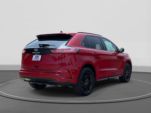 Certified 2023 Ford Edge ST-Line AWD/4WD image 5