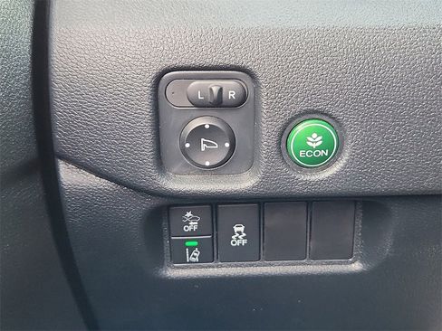 Used 2022 Honda Pilot Sport image 23