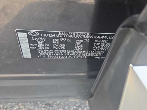 Used 2022 Hyundai Santa Fe Limited w/ Cargo Package AWD/4WD image 14