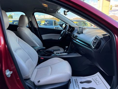 Used 2015 MAZDA MAZDA3 i Touring image 28