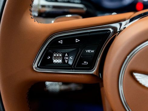 Used 2023 Bentley Flying Spur W12 AWD/4WD image 89