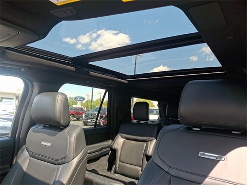 New 2025 Ford Expedition Max Platinum w/ Stealth Performance Package image 9