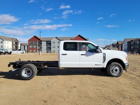 New 2026 Ford F350 XL w/ XL Chrome Package image 2