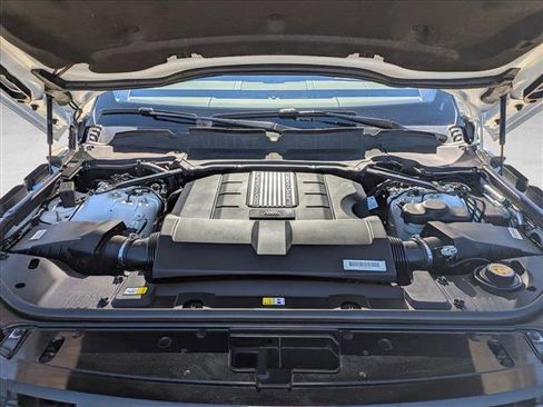 Certified 2022 Land Rover Range Rover Westminster Edition image 24