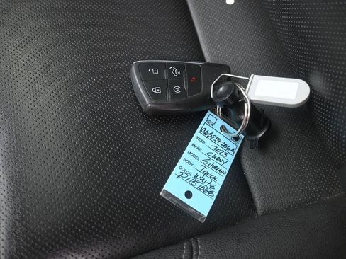 Used 2023 Chevrolet Silverado 1500 LTZ w/ LTZ Premium Package image 34