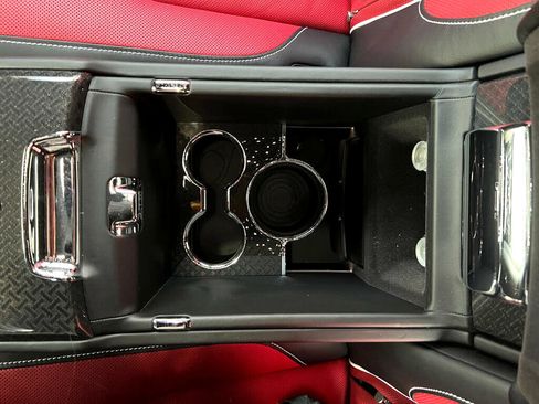 Used 2022 Rolls-Royce Cullinan Black Badge image 53