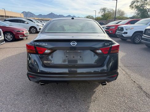 Certified 2019 Nissan Altima 2.5 SV image 6