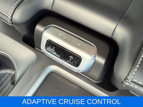 Used 2025 Ford Expedition Platinum AWD/4WD image 25