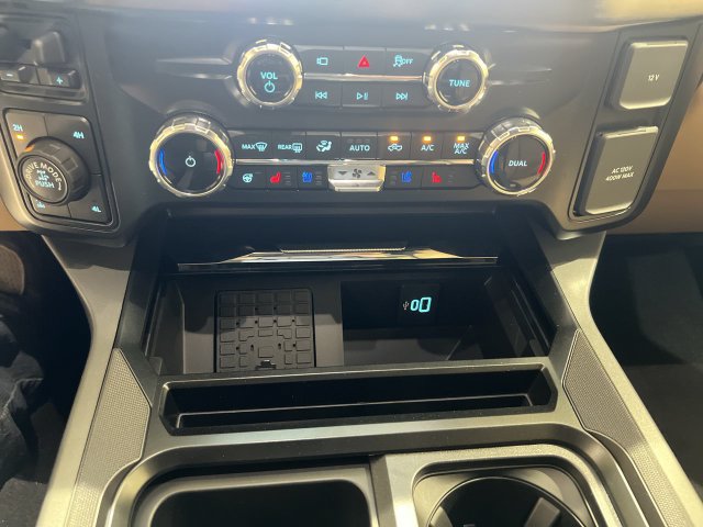 New 2027 Ford F350 Lariat w/ Tremor Off-Road Package AWD/4WD image 17