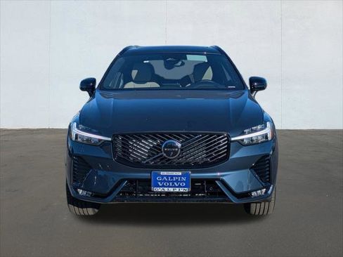 New 2026 Volvo XC60 B5 Plus w/ Protection Package Premier image 4