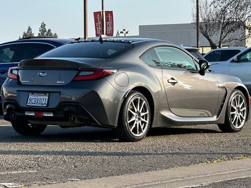 Used 2022 Subaru BRZ Premium image 2