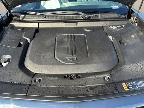 Used 2024 Cadillac Lyriq Sport image 12