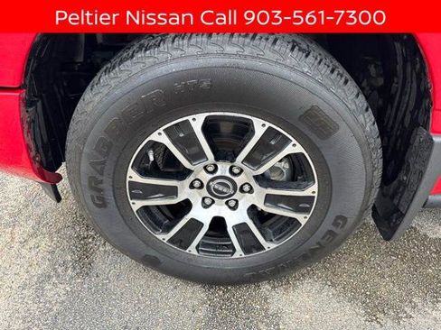 Certified 2024 Nissan Titan SV w/ SV Convenience Package AWD/4WD image 9