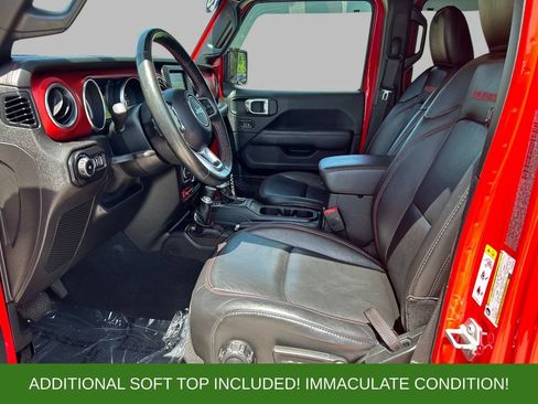 Used 2020 Jeep Wrangler Unlimited Rubicon w/ Dual Top Group AWD/4WD image 17