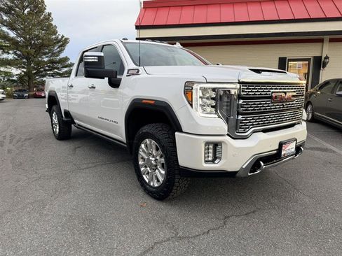 Used 2022 GMC Sierra 2500 Denali w/ Denali Ultimate Package AWD/4WD image 3