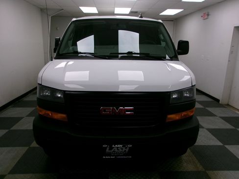 Used 2024 GMC Savana 2500 Extended w/ Driver Convenience Package RWD image 15