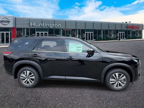 New 2026 Nissan Pathfinder SL AWD/4WD image 5