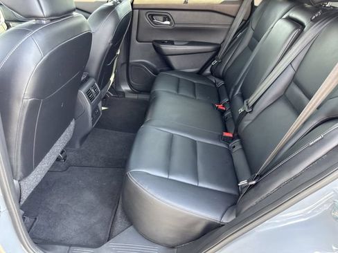 Used 2023 Nissan Rogue SL w/ SL Premium Package FWD image 21