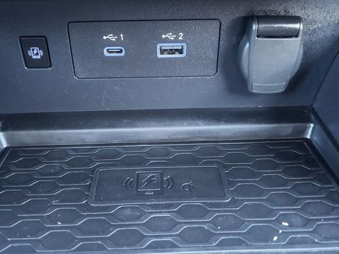 Used 2025 Nissan Altima 2.5 SV w/ SV Special Edition Package image 33