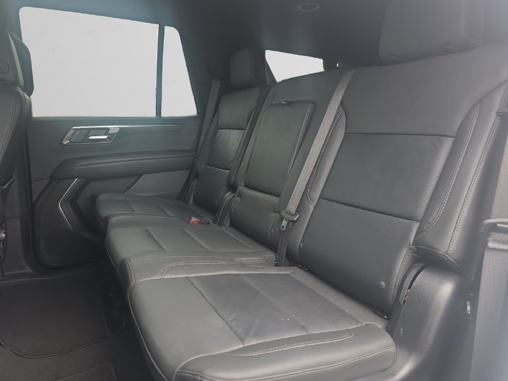 Used 2025 Chevrolet Tahoe LT AWD/4WD image 14