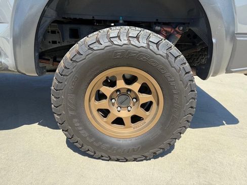 Used 2020 Ford F150 Raptor w/ Equipment Group 802A Luxury AWD/4WD image 7