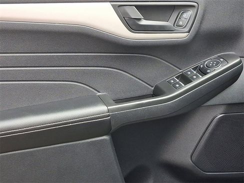 Certified 2022 Ford Escape SE w/ Convenience Package image 13