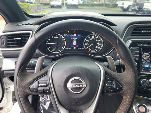 Used 2023 Nissan Maxima SR w/ Sport Mat Group image 20