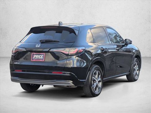 Certified 2024 Honda HR-V EX-L image 5