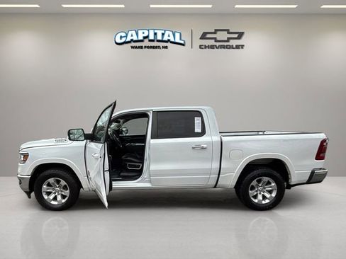 Used 2022 RAM 1500 Laramie AWD/4WD image 13