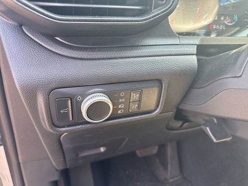 Used 2021 Ford Explorer 2WD image 13