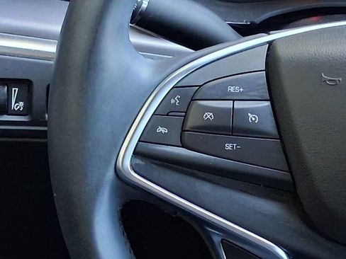 Used 2024 Cadillac XT5 Luxury w/ LPO, Floor Liner Package FWD image 11