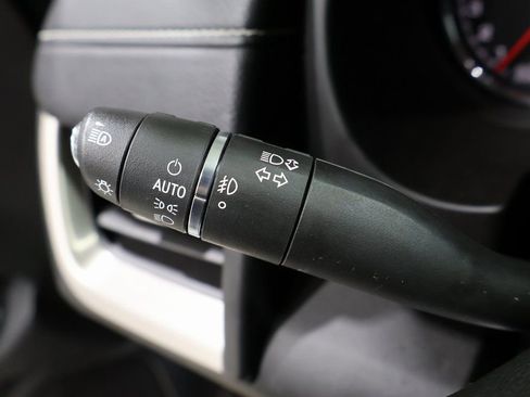 Used 2022 GMC Terrain Denali w/ Black Diamond Edition image 40