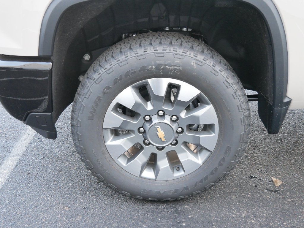 New 2026 Chevrolet Silverado 2500 Custom w/ Custom Value Package AWD/4WD image 13