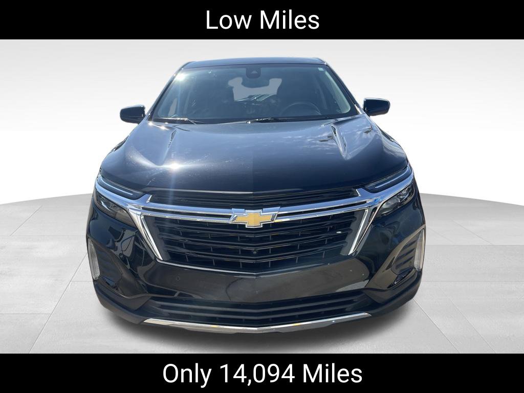Used 2024 Chevrolet Equinox LT AWD/4WD image 2