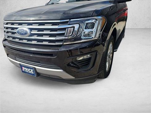 Used 2020 Ford Expedition XLT w/ Equipment Group 202A image 9