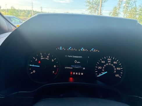 Used 2020 Ford F150 XLT w/ Equipment Group 302A Luxury image 15