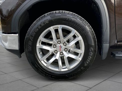 Used 2020 GMC Sierra 1500 SLT w/ SLT Premium Plus Package image 10