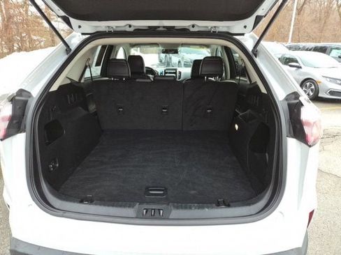 Used 2024 Ford Edge SEL image 10