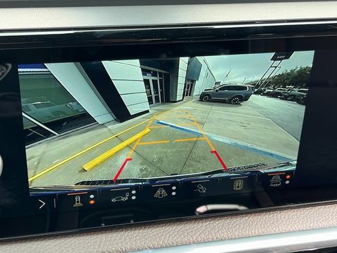 New 2026 GMC Sierra 2500 Denali w/ Denali Reserve Package image 23