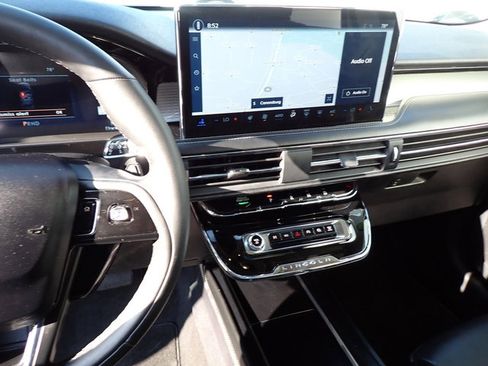 Certified 2023 Lincoln Corsair AWD w/ Equipment Group 101A image 22