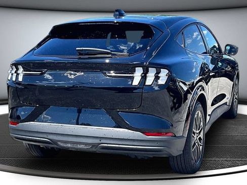 Used 2025 Ford Mustang Mach-E Premium AWD/4WD image 6