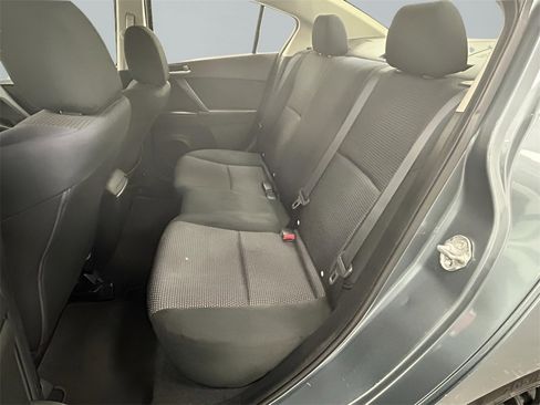 Used 2013 MAZDA MAZDA3 i Sport image 10