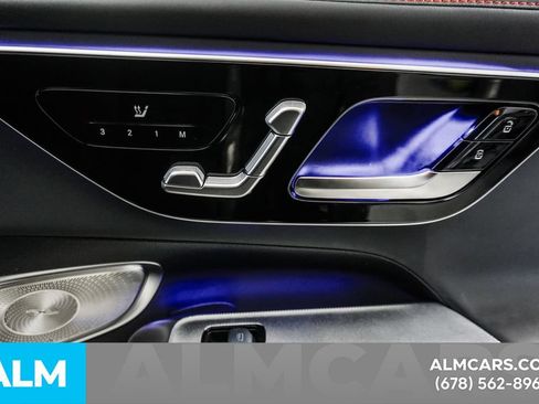 Used 2025 Mercedes-Benz GLC 43 AMG 4MATIC Coupe image 38