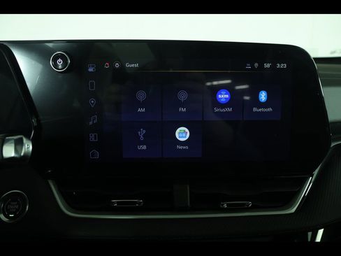 New 2026 Chevrolet Equinox LT w/ Convenience Package II FWD image 19