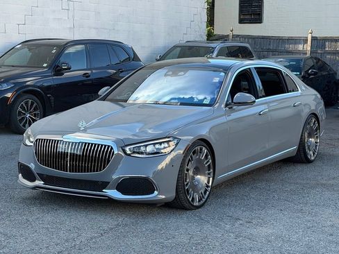 Used 2022 Mercedes-Benz Maybach S 580 4MATIC image 3