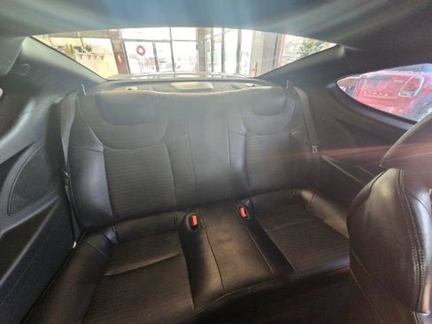 Used 2013 Hyundai Genesis 3.8 image 13