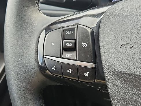 Used 2021 Ford Escape SE w/ Convenience Package image 16