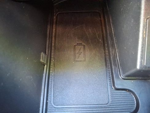 Certified 2022 Ford Edge SEL w/ Convenience Package image 25