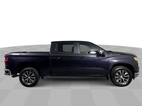 Used 2023 Chevrolet Silverado 1500 LT AWD/4WD image 9